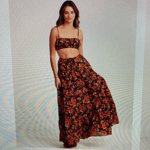 Charlie Holiday Floral Skirt Set - Picture 1 of 7